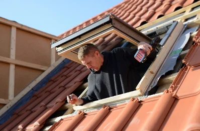 Pose de fenêtres de toit Velux à Allainville